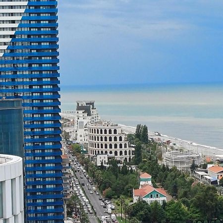 Sea Breeze In Batumi Apartment Luaran gambar