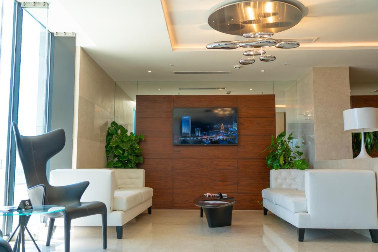 Sea Breeze In Batumi Apartment Luaran gambar