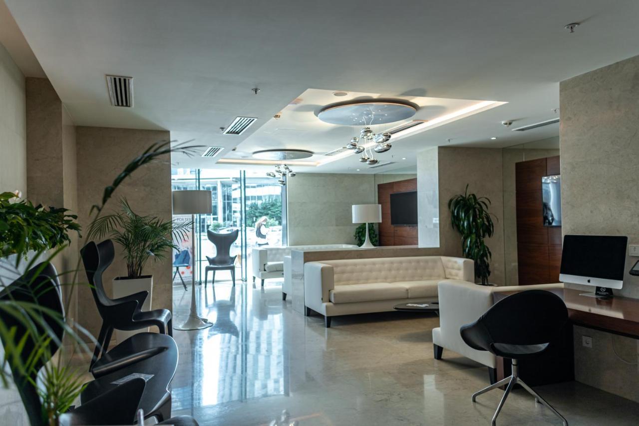 Sea Breeze In Batumi Apartment Luaran gambar