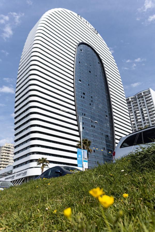 Sea Breeze In Batumi Apartment Luaran gambar